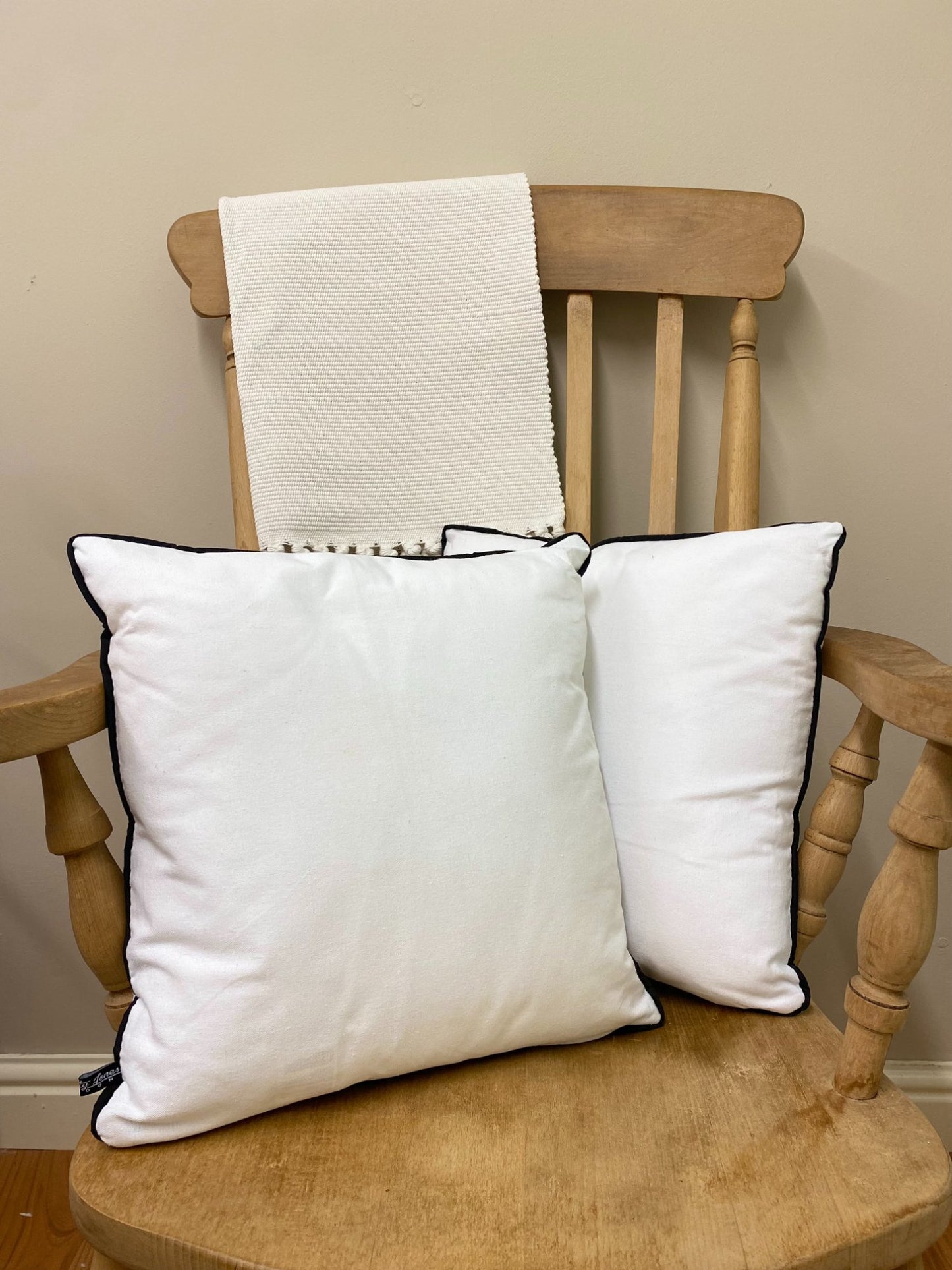 Face Print Scatter Cushions